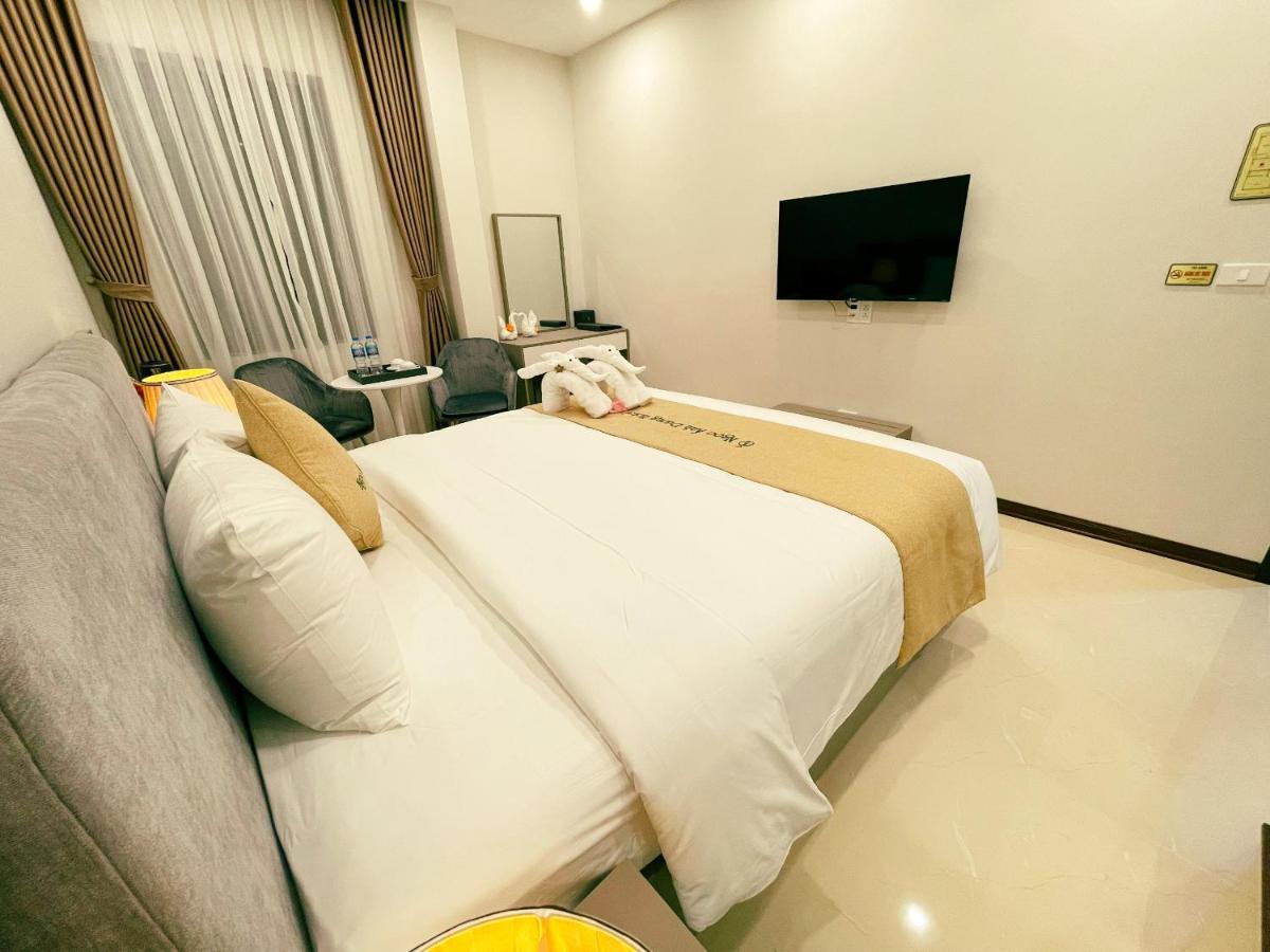 Ngọc Ánh Dương Hotel Ha Long Exterior foto
